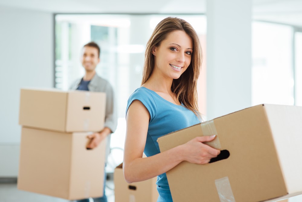 Happy couple unpacking their UNITS storage containers in Baltimore Maryland