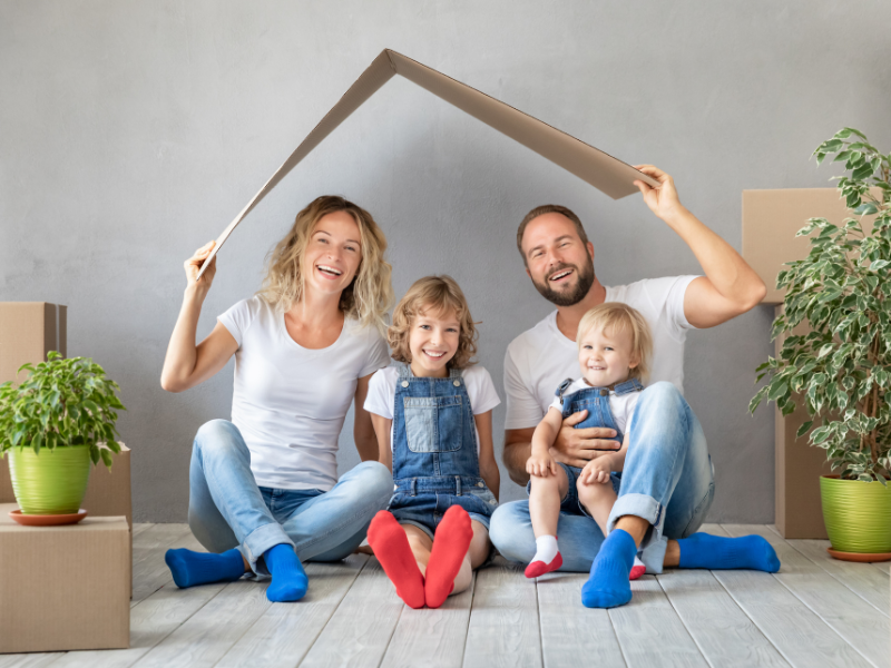 A family Moving in the Spring