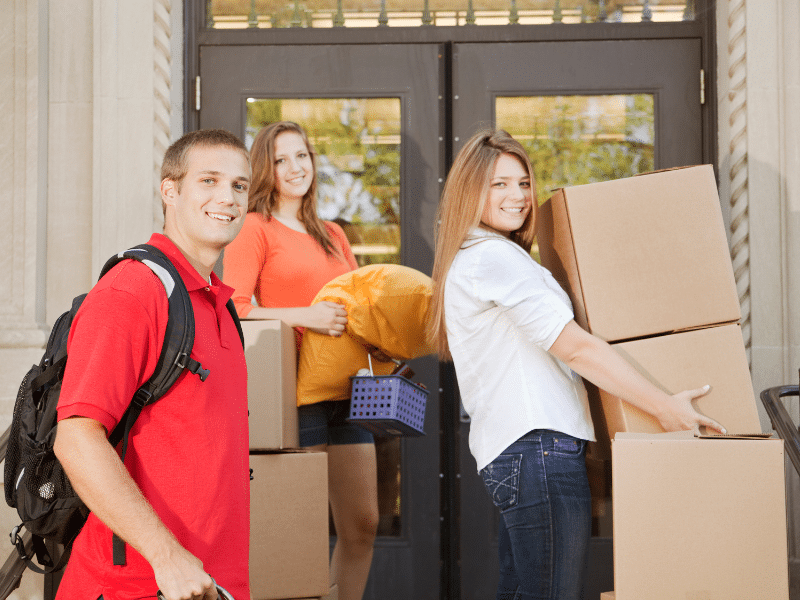 Moving Tips for College Students