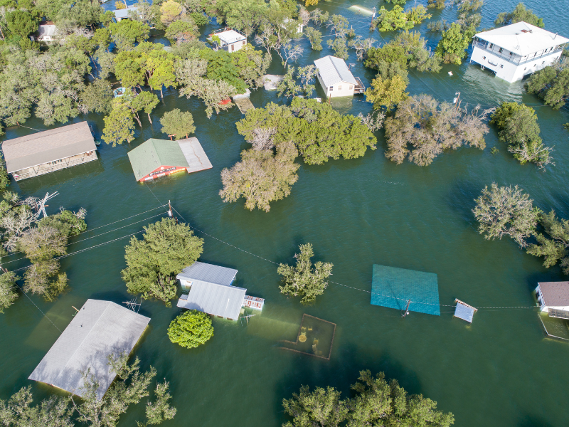 homes in texas affected by Flooding