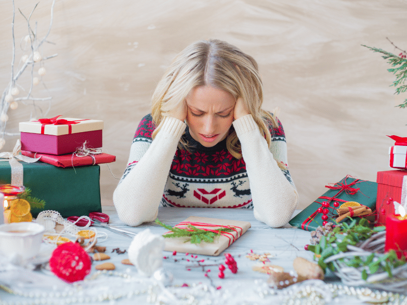 10 Tips to Keep Holiday Stress at Bay and Enjoy the Season