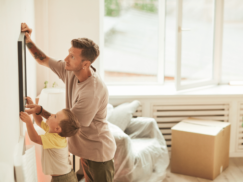 How to Pack Pictures and Mirrors for Your Move