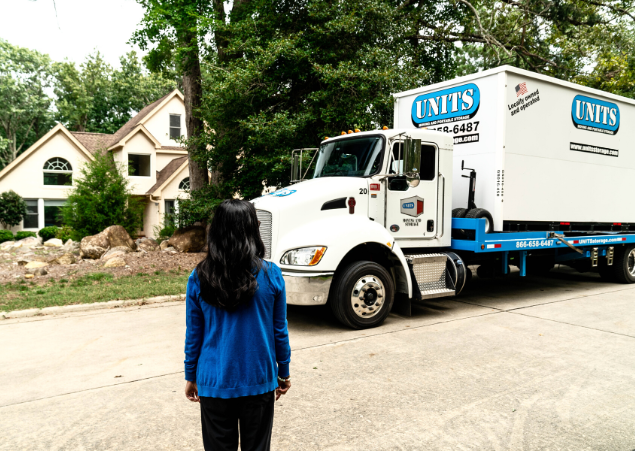 Moving Made Easy With UNITS Portable Containers