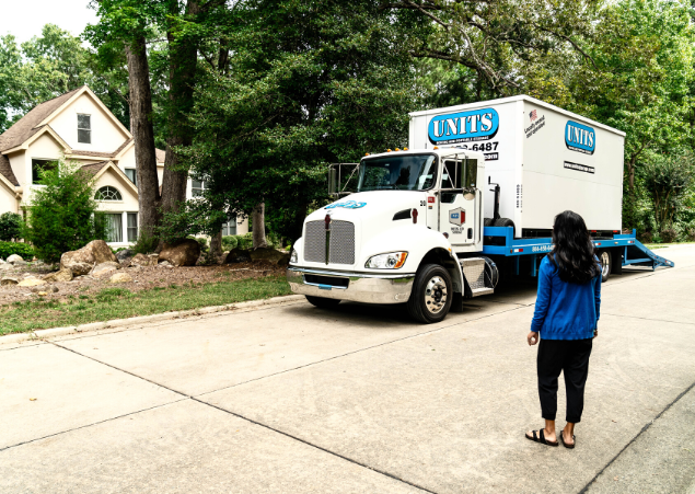 Moving Made Easy With UNITS Portable Containers