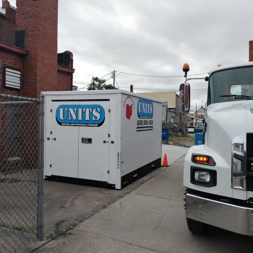 How Do Portable Storage Containers Hold Up in Extreme Weather?