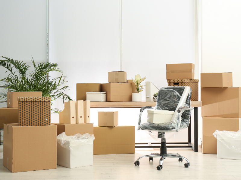 9 Tips for Packing Your Office Space