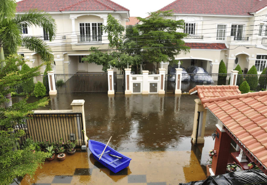 How a Flood Can Damage Your Home in Orlando - use UNITS for a flood