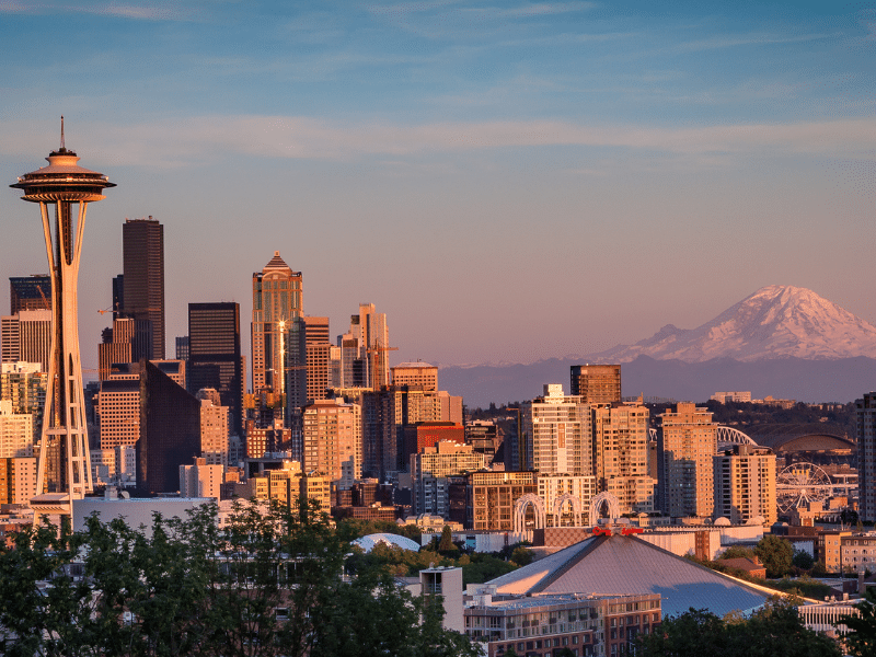 Moving From the Suburbs to the City With Portable Storage