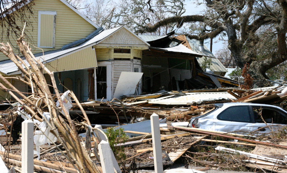 Units of Tampa Bay house after getting hit by hurricane