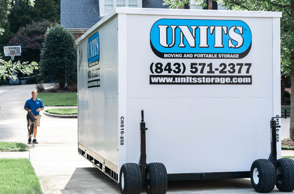 The Scoop: Portable Storage vs Self-Storage